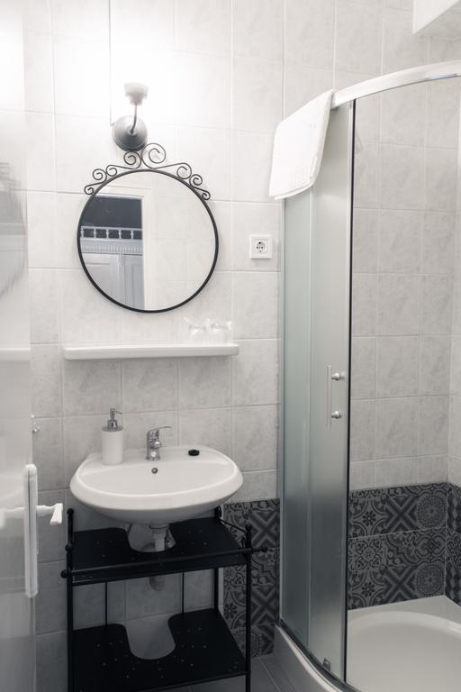 Abraham Vintage Szobak & Apartmanok Pécs Eksteriør bilde