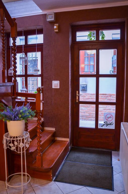 Abraham Vintage Szobak & Apartmanok Pécs Eksteriør bilde