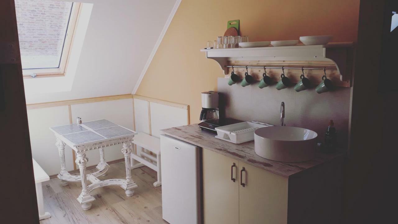 Abraham Vintage Szobak & Apartmanok Pécs Eksteriør bilde